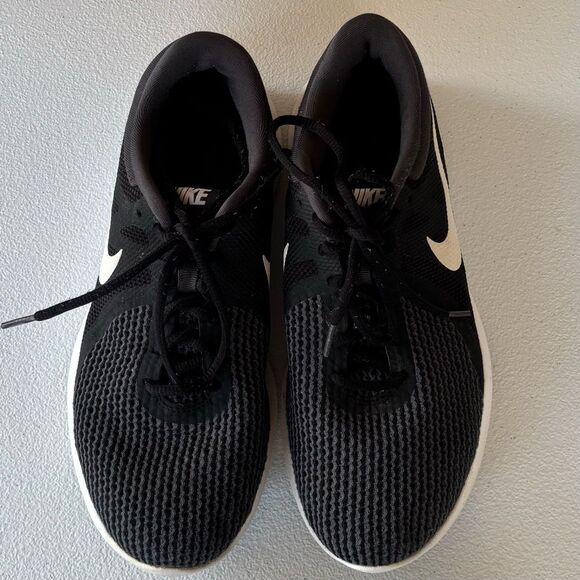 Nike Revolution 4 Black Running Shoes Men’s Sz 8W (AA7402-001) - Picture 4 of 11